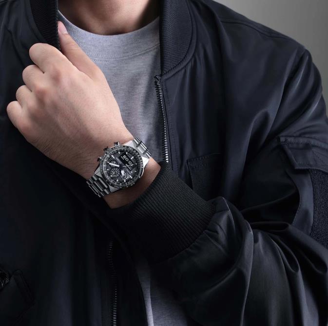 Citizen Promaster Sky mit Digital Display