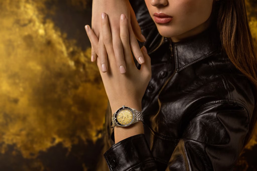 Rado Captain Cook Gold
