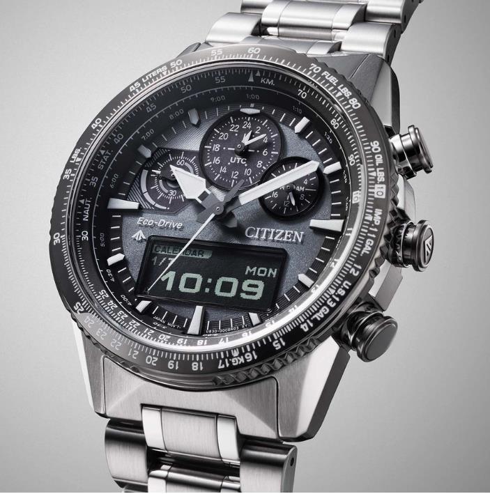 Citizen Promaster Sky mit Digital Display