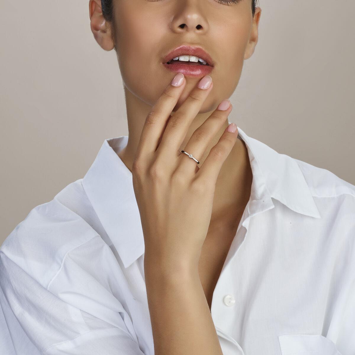 Solitair Ring mit Lab Grown Brillant 0,10ct