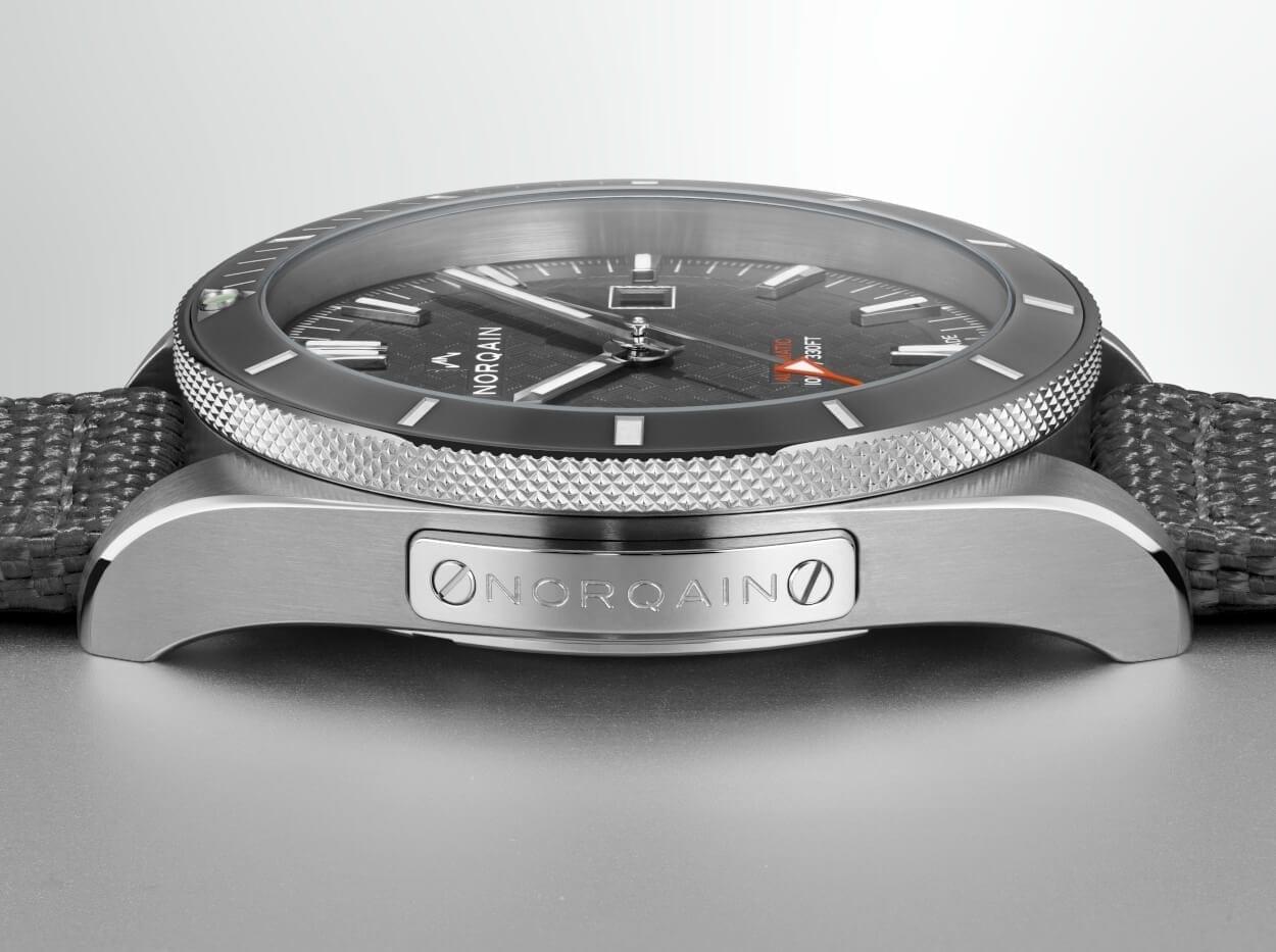 Norqain Adventure Sport 42 Grey