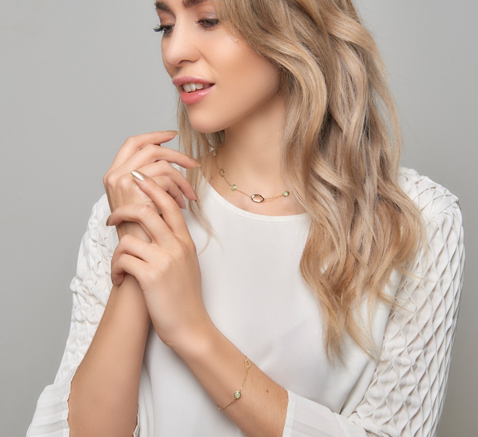 Kette Weißgold mit blau Topas