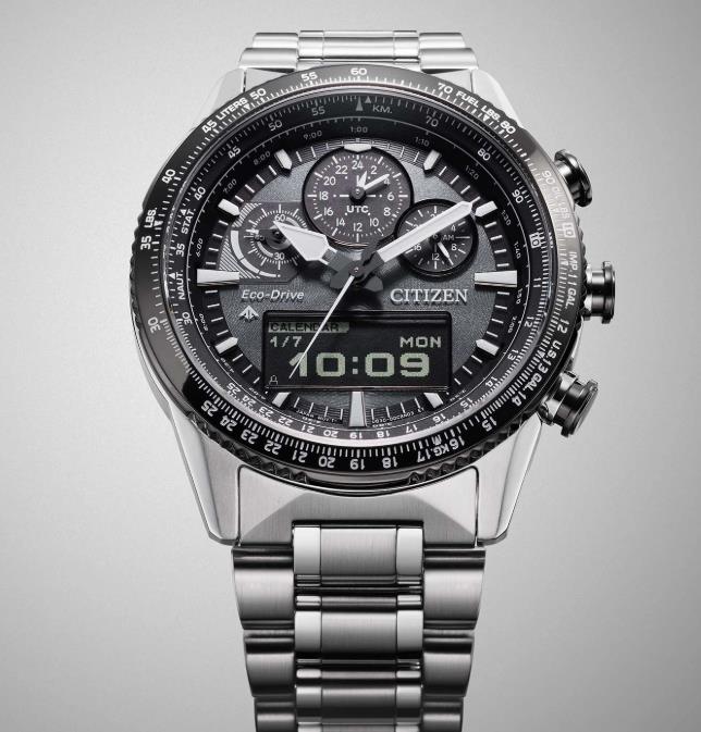 Citizen Promaster Sky mit Digital Display