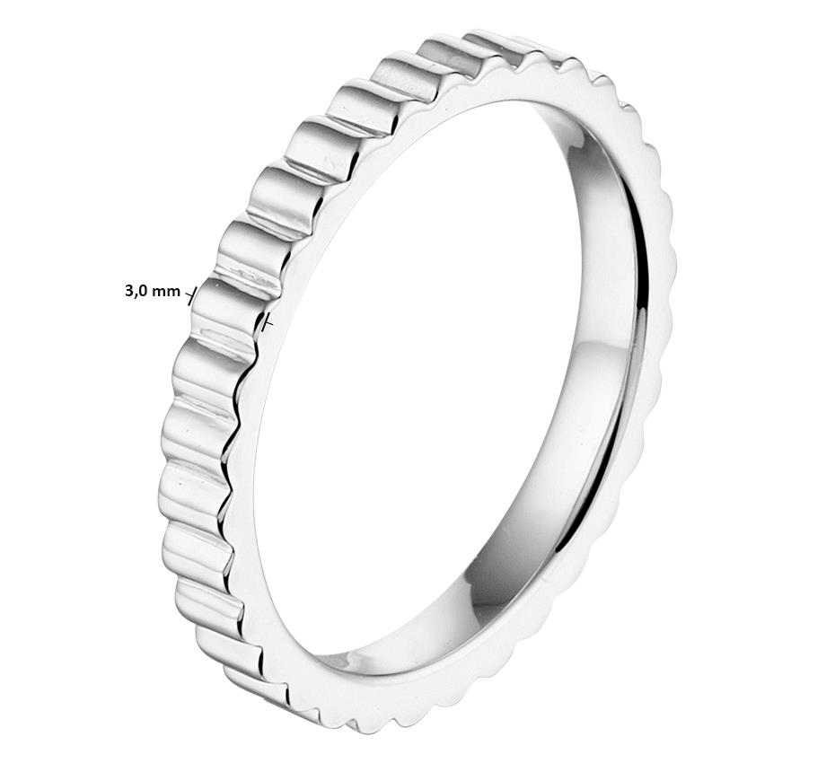 Ring mit Wellenmuster