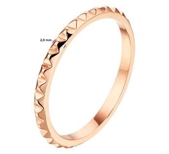 Ring in Rotgold mit Nietenoptik